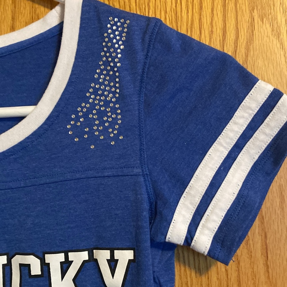 University of Kentucky Wildcats Football T-Shirt 10/12 Large - Picture 4 of 9